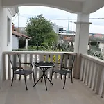 Apartman Basanija Fig *