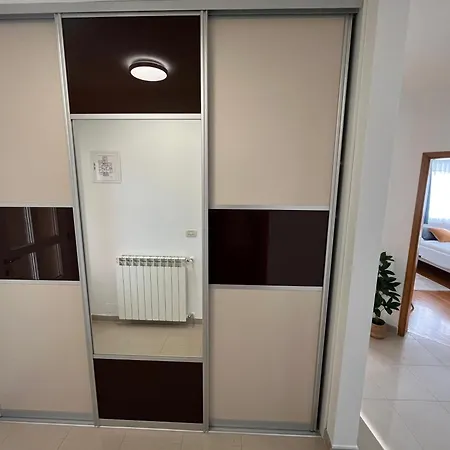 Apartman Basanija Fig